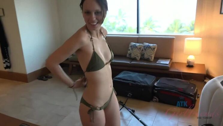 Jade Nile Filled with Joy and Creampie