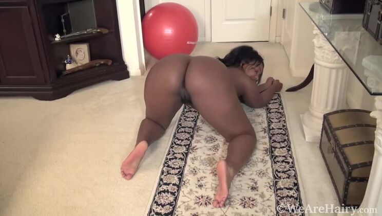 Hairy ebony Bobbie Rains teases and pleases