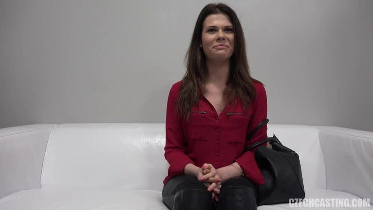 Casting The Juicy Czech Brunette
