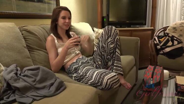 CeCe Capella's Skinny Body Turns You On