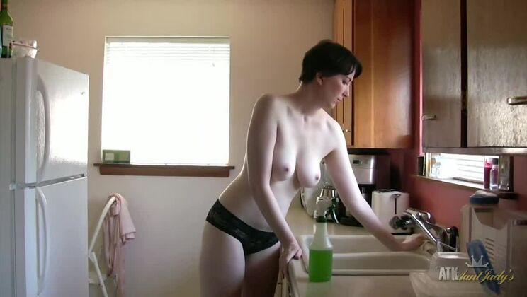 Inara Byrne Shows Her Sexy Side Naked in the Kitchen