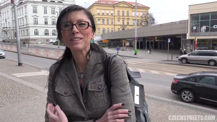 Street Pickup Czech Brunette MILF