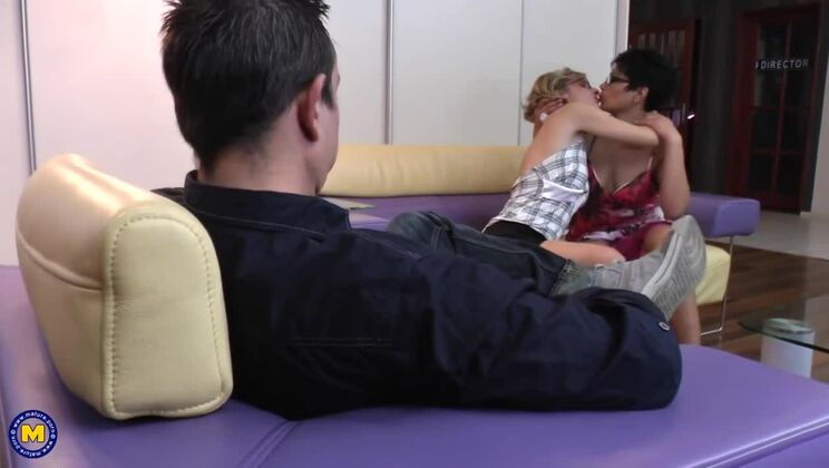 Gizelda B., Becky, and Naughty Housewives Share a Facial Threesome Experience