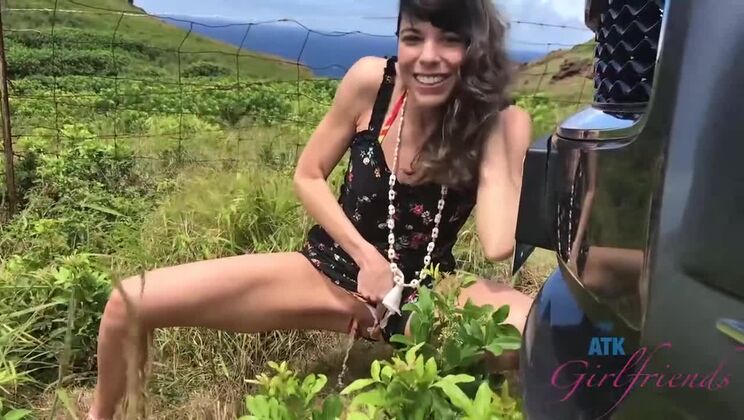 Behind the Scenes with Vera King and Lexi Foxy