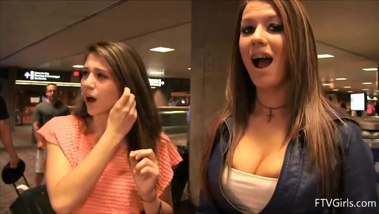 Lesbian First-Timers: Hazel and Kelsey