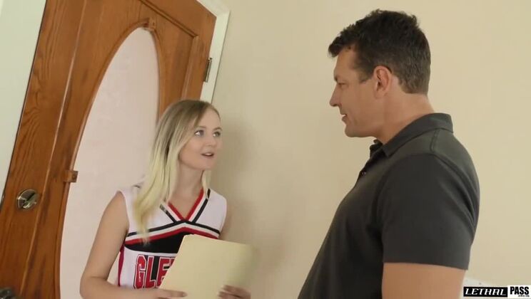  Big Dick For Queen Natalia's Sweet Pussy 