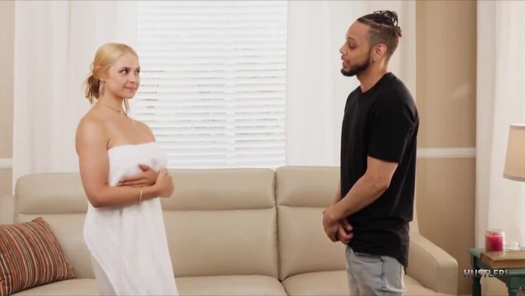 MILF Sarah Vandella's Big Ass Seduction