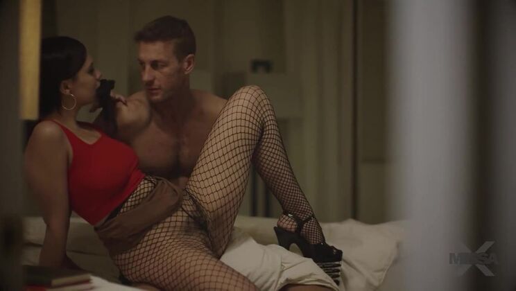 Big Cock Daddy Fucks Brunette