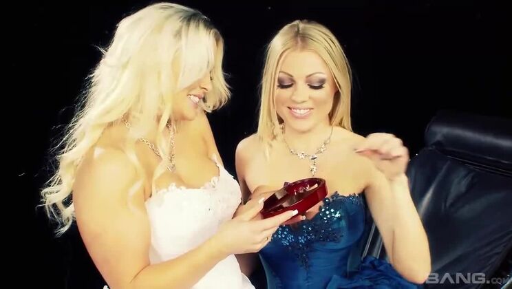 [BANG.com] - Stockings and Lingerie Lesbian Desire - Cindy Behr - Mel Rook