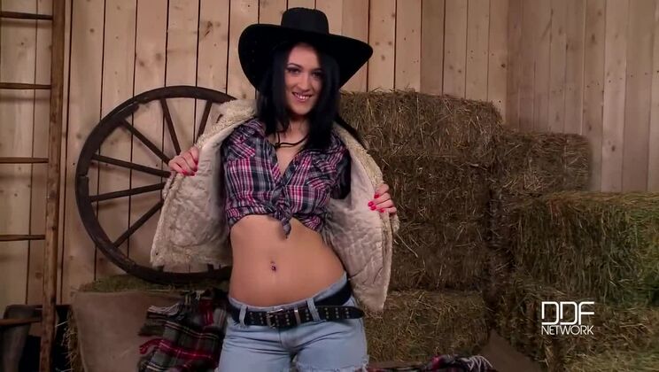 Betty's Tease and Please