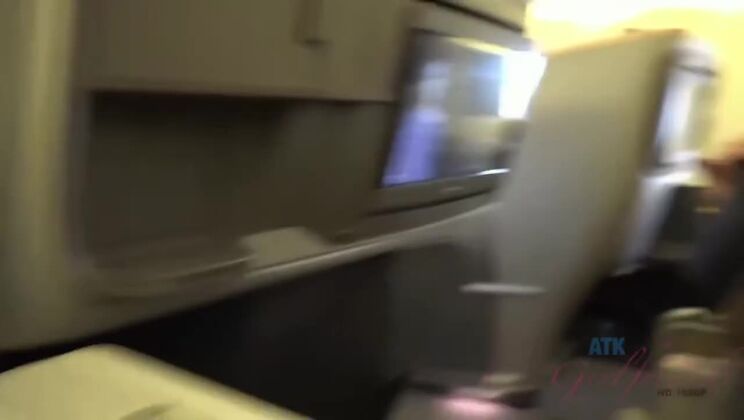 Brunette Jill Kassidy's Asian Girlfriend Experience