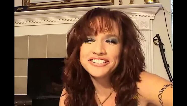 Amateur Heather's Sizzling Fitness