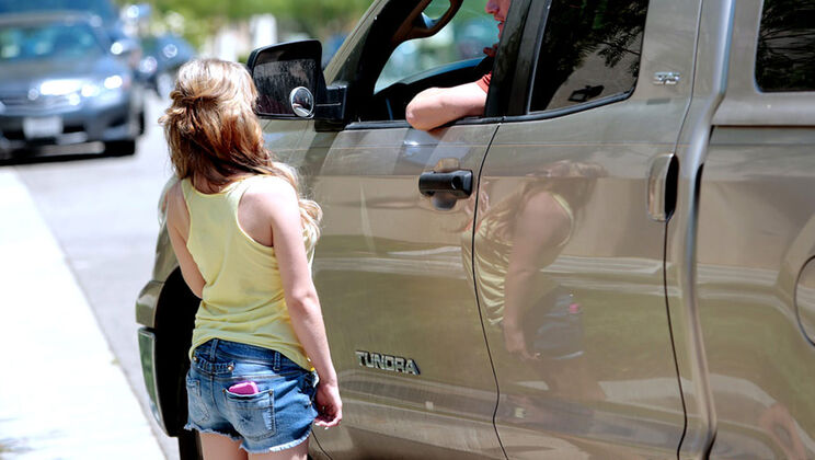 [ExxxtraSmall] - Teenage Girl with Big Dreams - Ryan Mclane - Scarlet Monroe