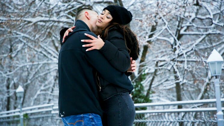 Bellucci's Debut Desires