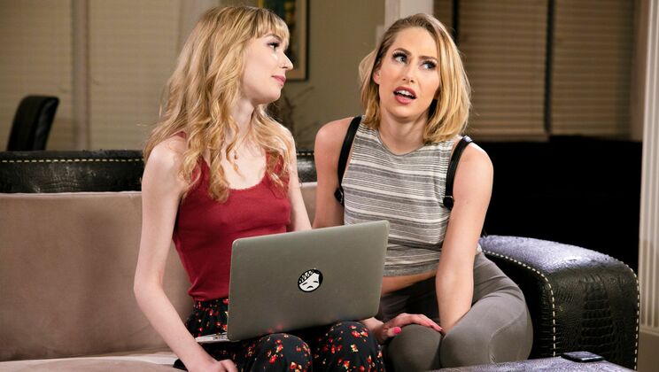 Beautiful Lesbian Sex with Carter and Marykate