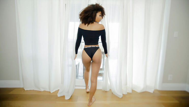 Zac Wild Explores Nia Nixon