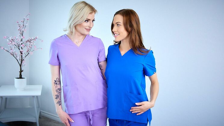 Lesbian Girls Fucking with Dildos