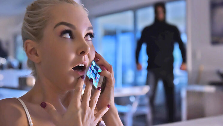 Aaliyah Love MILF Gets Controlled