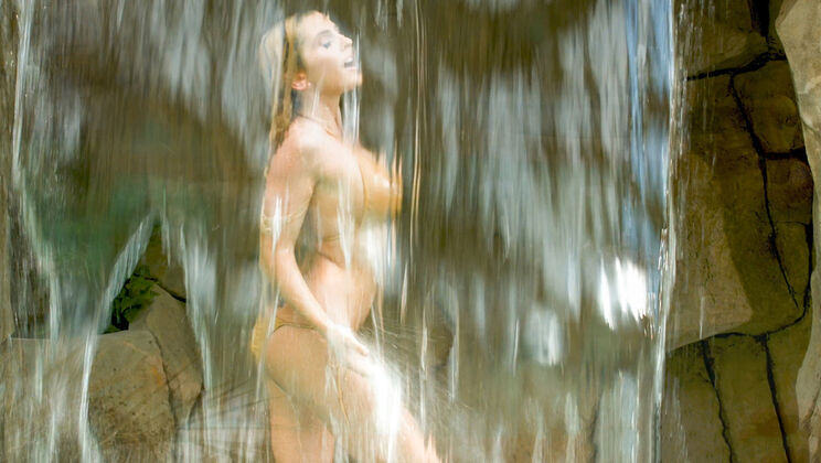 Milf by the Pool Side