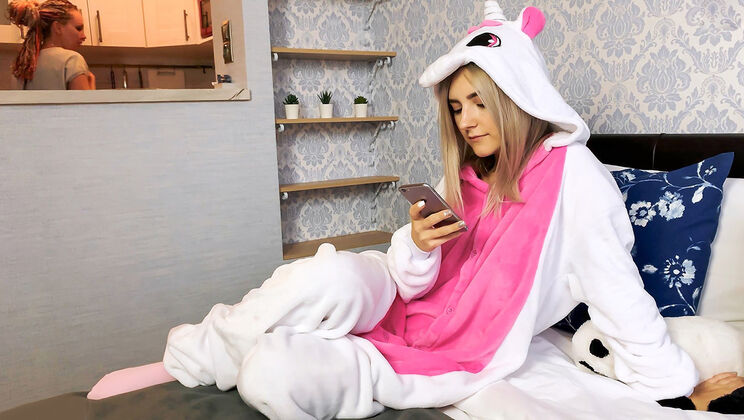 Secrets from Mom's Eyes