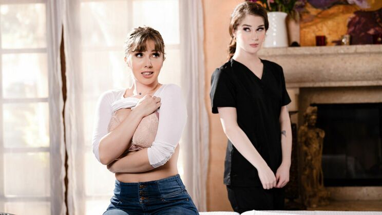 Natural Tits & Beautiful Ass - Lena & Evelyn's Fingering Fun