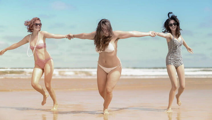 [SouthernSins] - Beachside Sex with Hairy Pussy and Redhead - Lily Rei - Chloe B - Kenji Sky - Kara Dasna