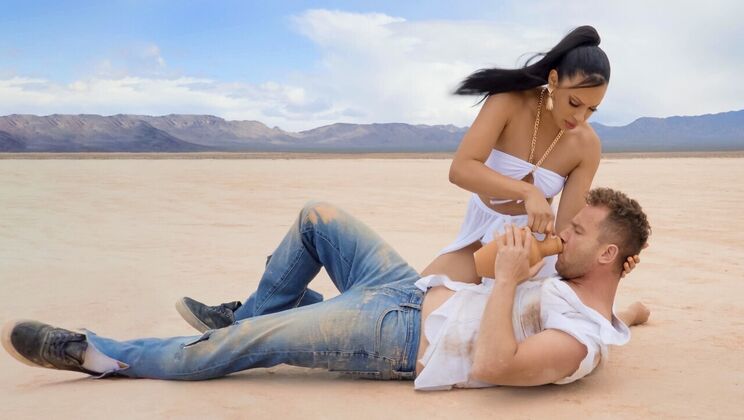 Short Hair Brunette Diamond Banks in Sexy Outfits