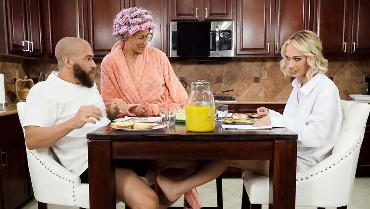 Blonde Gets Oily Blowjob