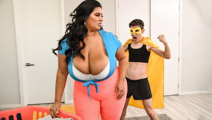 Jordi El Niño Polla Fucks Sofia Rose Hard with Big Cock and Huge Load