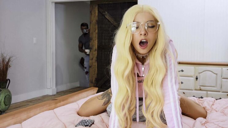 69 Position Ends with Cumshot