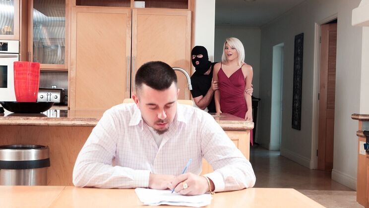 [RKPrime] - Tattooed Amateur Gets Cumshot Facial - Rharri Rhound - Chad White