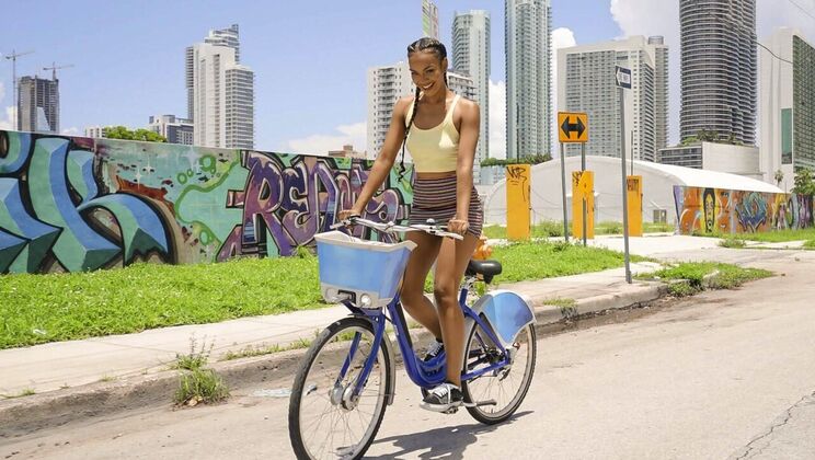 [RKPrime] - Cumshot, Big Cock, Brunette - Danny Steele - Asteria Diamond