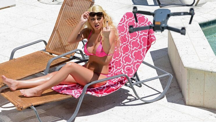 [RKPrime] - MILF Kenzie Taylor Deepthroats & Rides Cowgirl - Outdoor Action - Kenzie Taylor - Seth Gamble