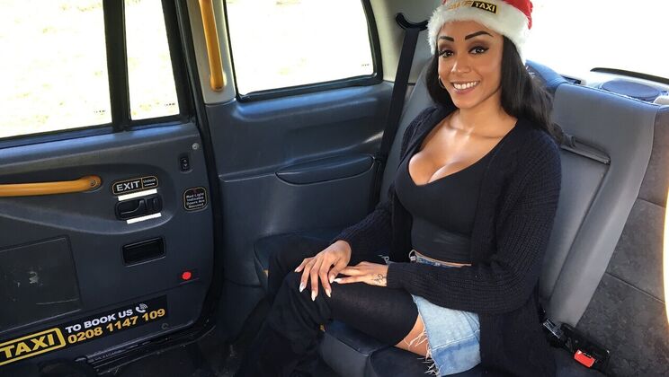 [FakeTaxi] - Petite Black Teen with Big Tits and Cumshot - John - Alyssa Divine