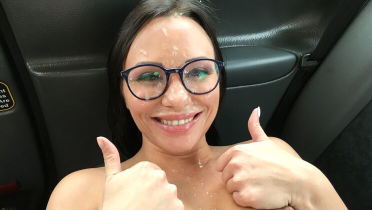 [FakeTaxi] -  Fucking in a Taxi with a Hot Brunette  - John - Alysa Gap