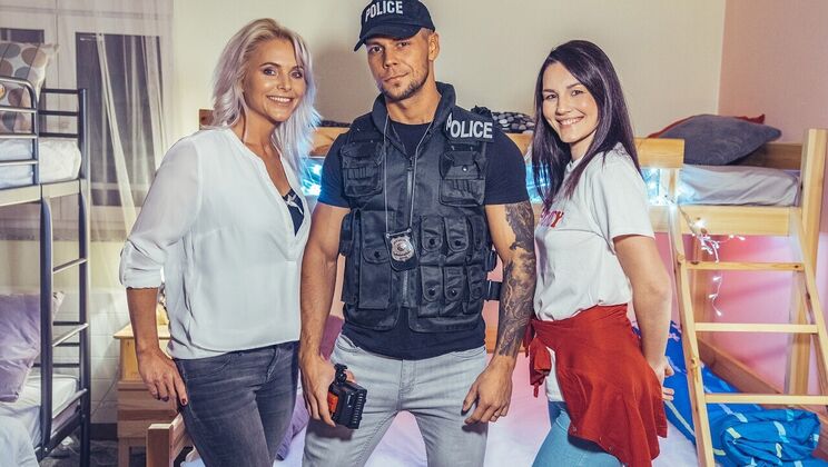 Natural Tits and Trimmed: A Sensual Delight