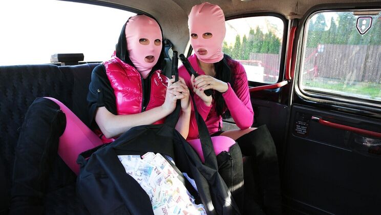 Outdoor FFM Threesome Fun