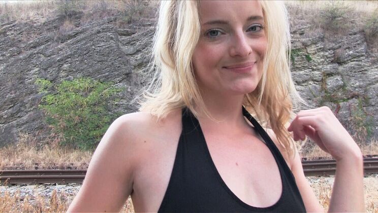 Creampie After Deepthroat with Cheerleader