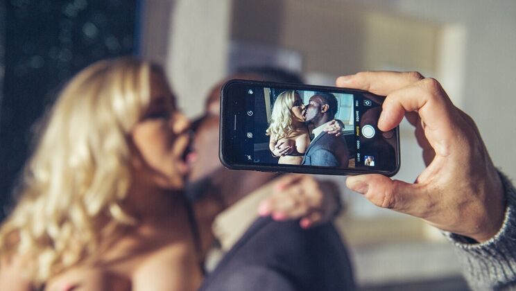 [FakeHubOriginals] - Athletic Babes: Enhanced for Pleasure - Karlie Simon - Antonio Black - Marc Kaye