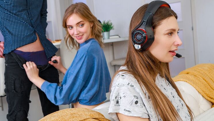 [RKPrime] - Playful Reverse Cowgirl Ride - Chris Torres - Oxana Chic