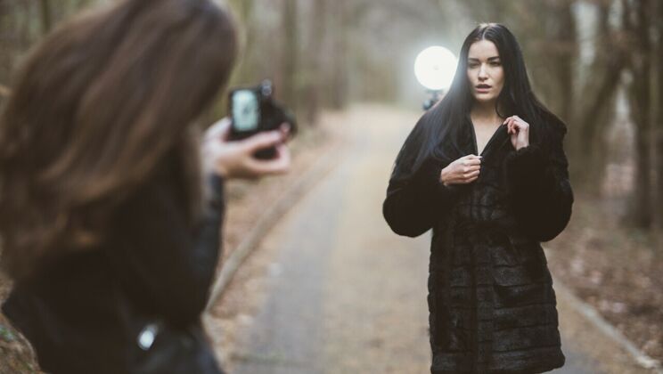 Lesbian Teen Pleasure with Shaved Pussy