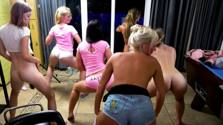 [SummerSinners] - Blonde Twerks and Gets Fucked - Wendy Moon - Katy Rose - Daisy Lee - Lady Bug - Jarushka Ross - Silvia Dellai - Alice Nice - Tereza