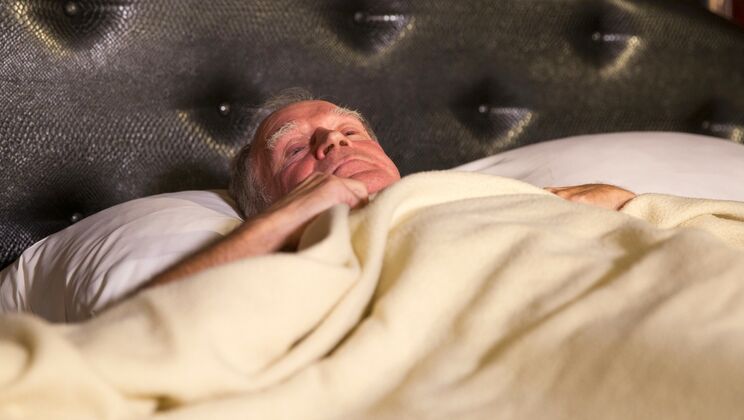 Maid in Stockings Satisfies You