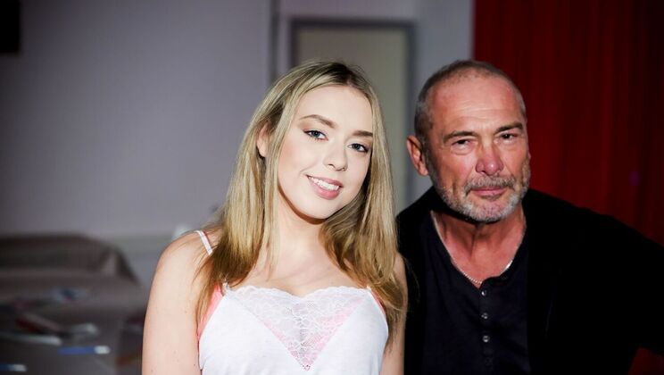 [Oldje] - Cum Swallowing Pussy Enthusiast - Danielle Soul - Nico