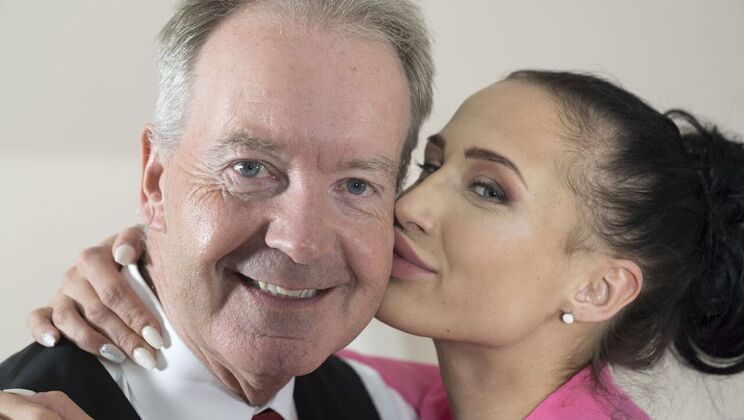 [Oldje] - Hot Brunette Secretary Nicole Love Gets Fucked - Nicole Love - Boris