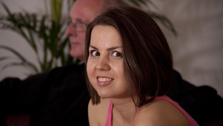 Handjob and Kissing with a Mature Star