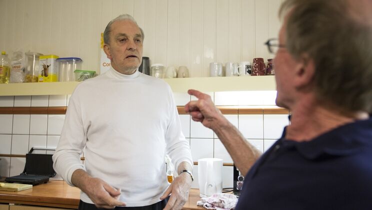 [Oldje] - Pussy Licking and 69 with Young Maid - John - David - Teressa Bizarre