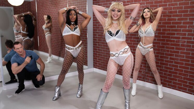 [TransAngels] - Shemale Double Blowjob - Pierce Paris - Kate Zoha - Selene Santos