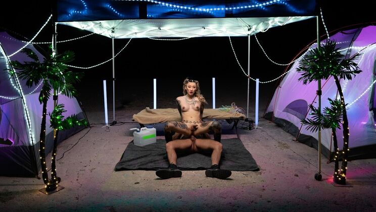 Raver Girl's Cowgirl Ride