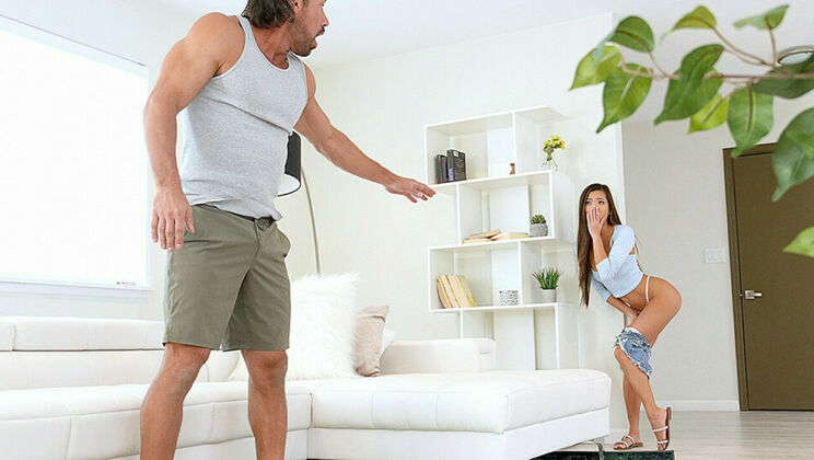 [SpyFam] - Body to Body Rubdown with Vina Sky - Vina Sky